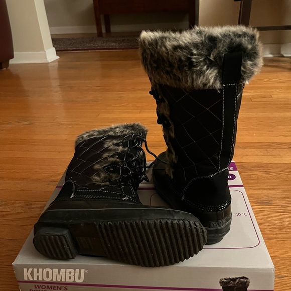 Khombu Women’s Boots Size 8 - Picture 3 of 4